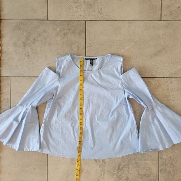 Saks Fifth Avenue Cold Shoulder Top size S/P - Picture 6 of 8